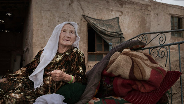uighur woman