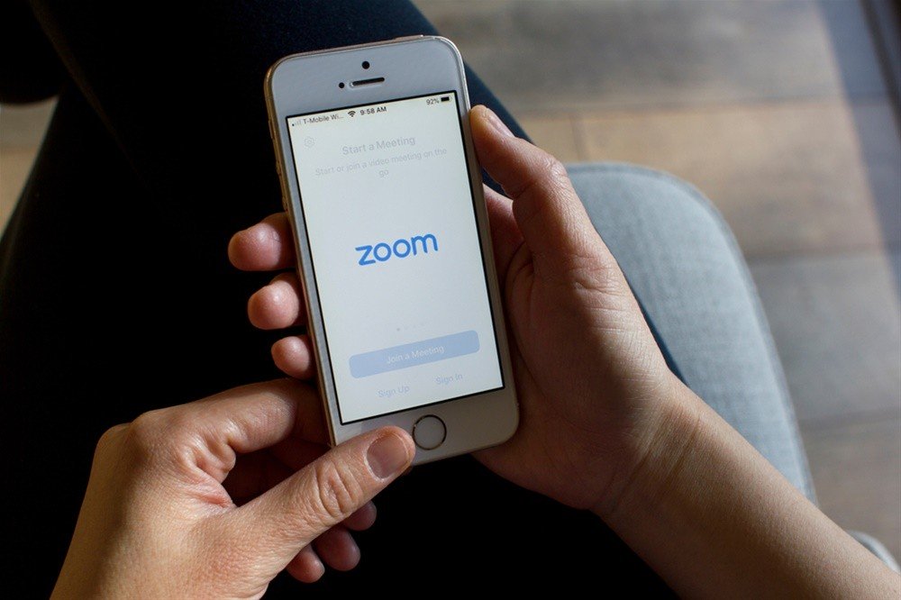 zoom app 01